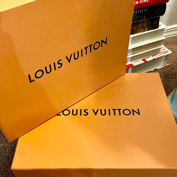 ONLY ONE LEFT Pre Loved EUC Louis Vuitton Storage Box 13 x 10.5” - Picture 3 of 8